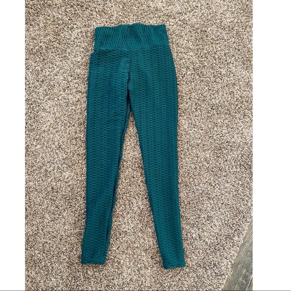 Green Scrunch Bottom Leggings